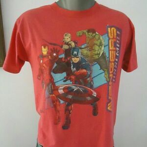 Marvel Avengers Youth T Shirt Sz XL Marvel Comics Hulk Iron Man Captain America